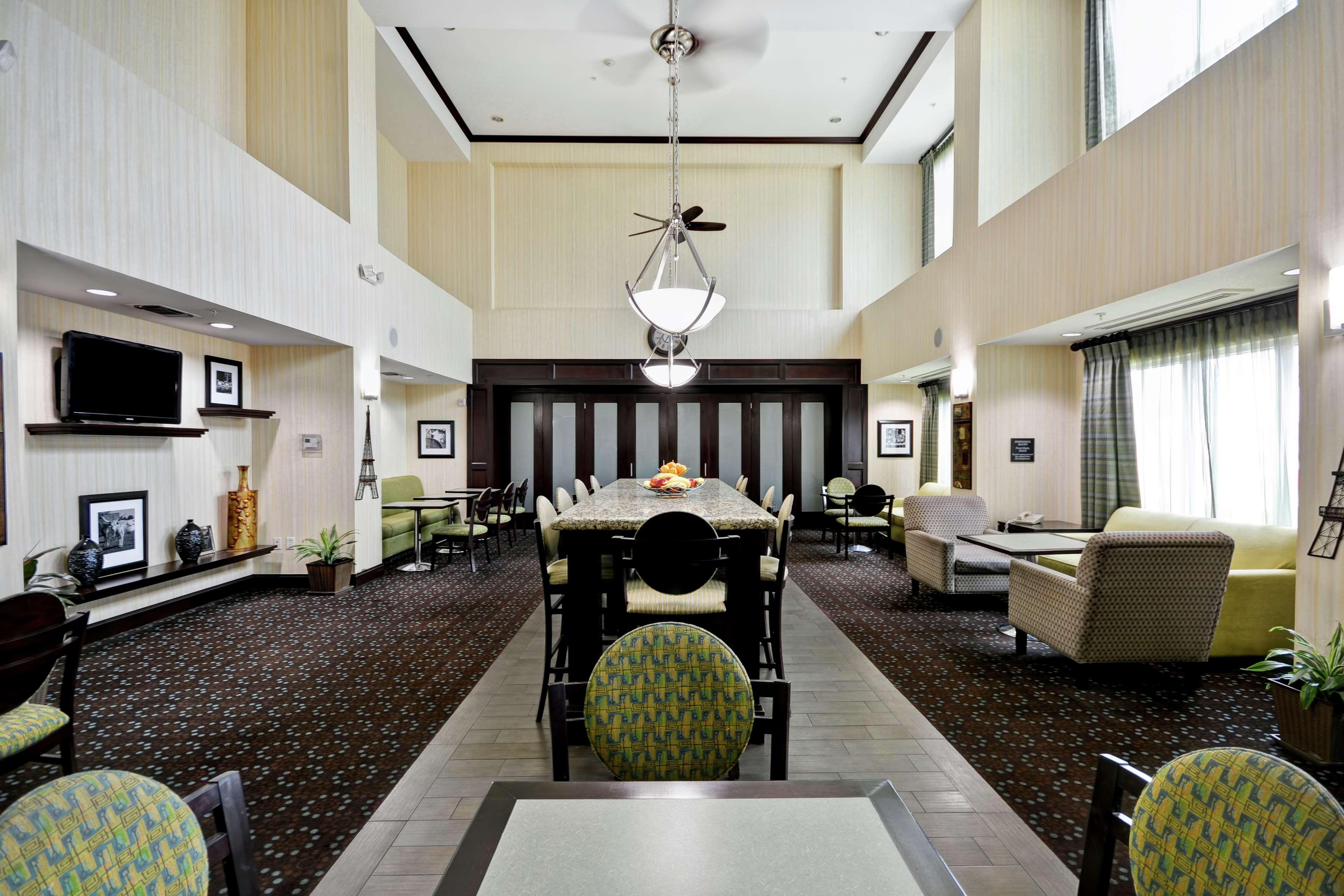 Hampton Inn & Suites San Antonio/Northeast I-35 Экстерьер фото